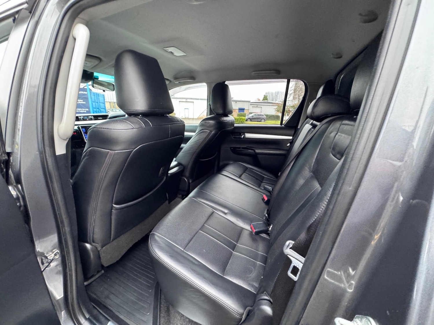 Used Toyota Hilux 2016 for sale - 77216198: Photo 23