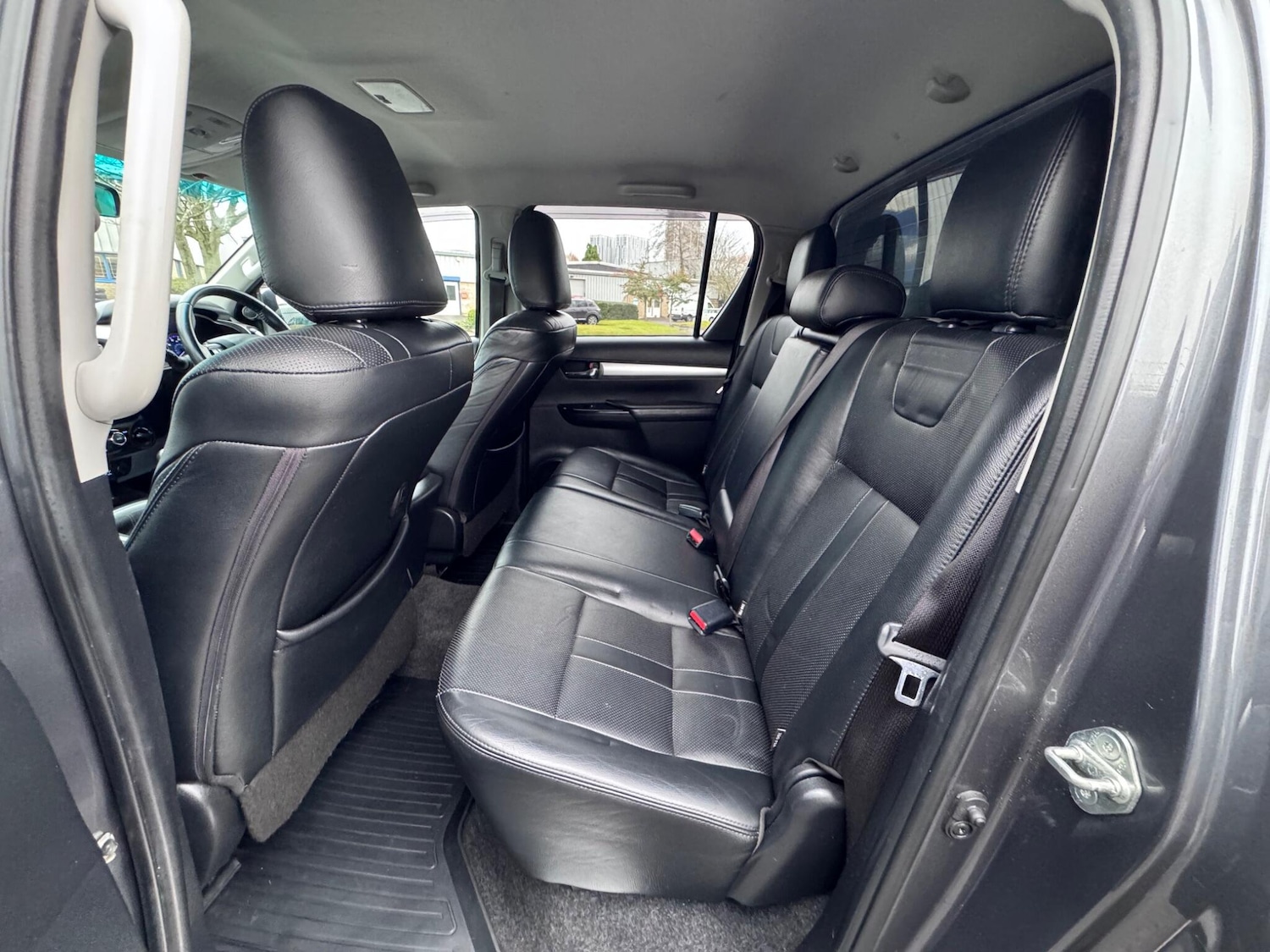 Used Toyota Hilux 2016 for sale - 77216198: Photo 24