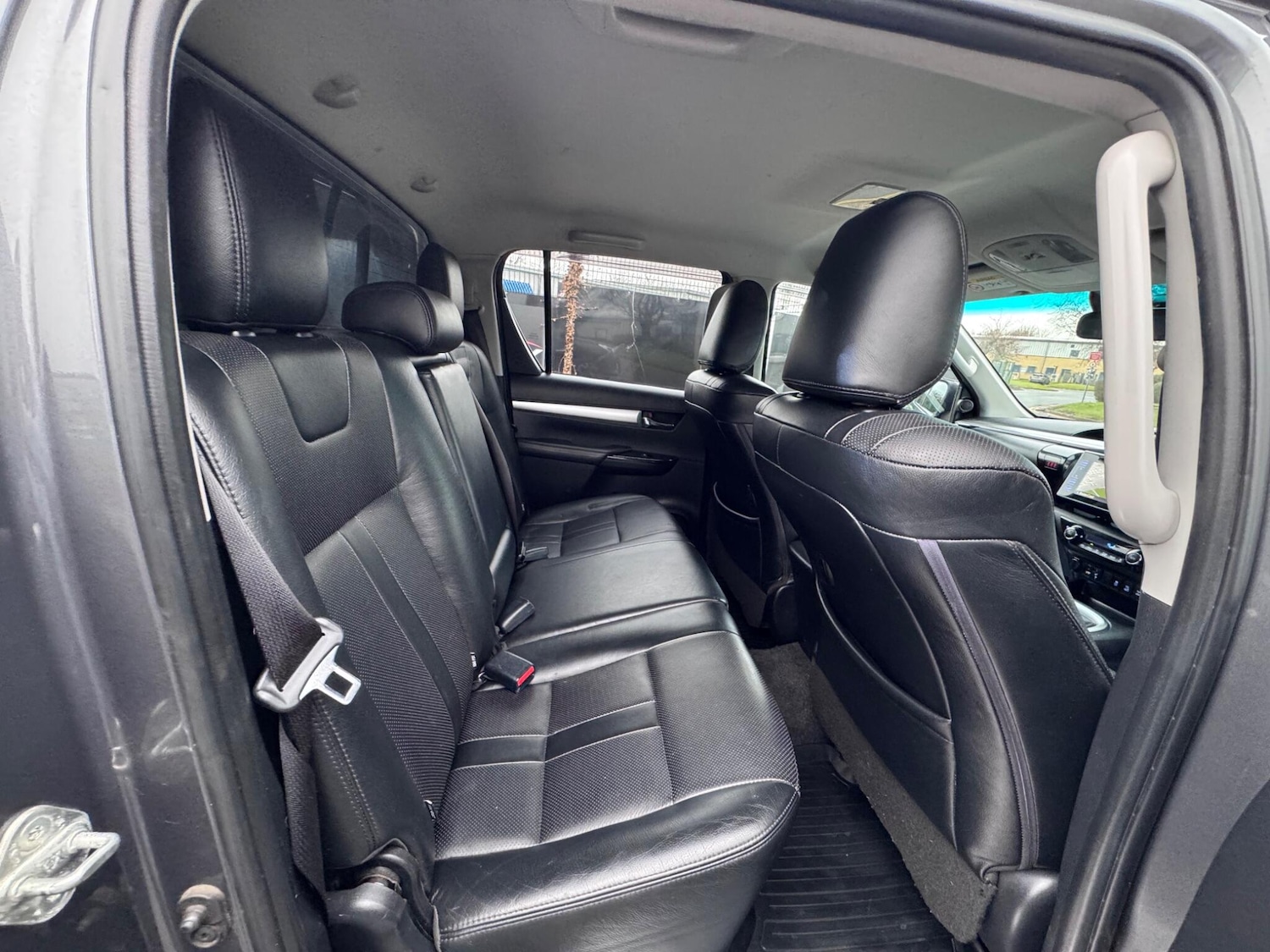 Used Toyota Hilux 2016 for sale - 77216198: Photo 39