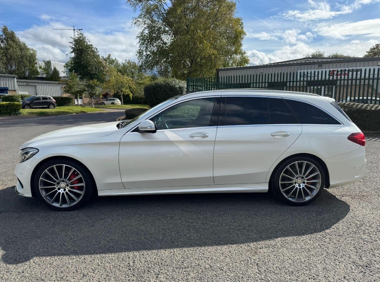 Used Mercedes-Benz C Class for sale - 77484444: Photo 4