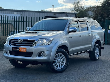 Used Toyota Hilux 2011 for sale - 76071824: Photo