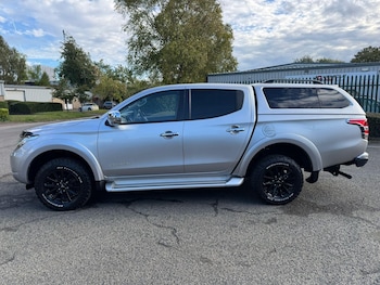 Used Mitsubishi L200 2017 for sale - 76071585: Photo