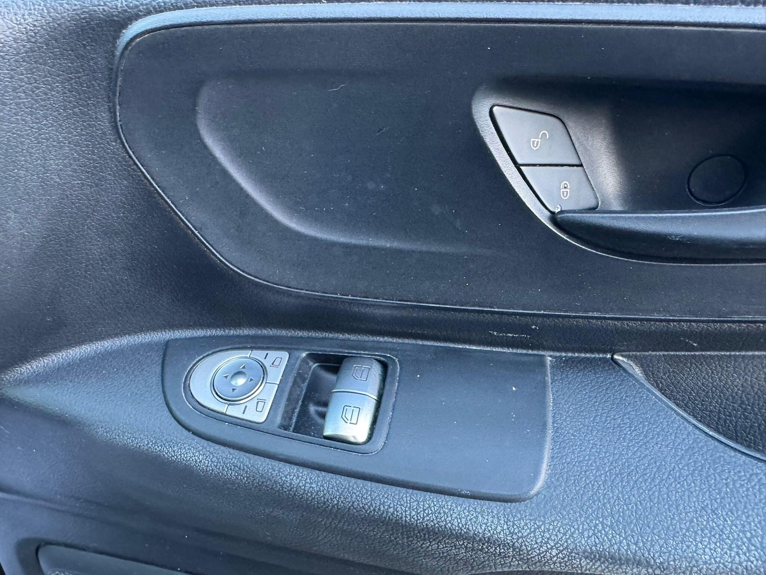 Used Mercedes-Benz Vito 2020 for sale - 76935851: Photo 28