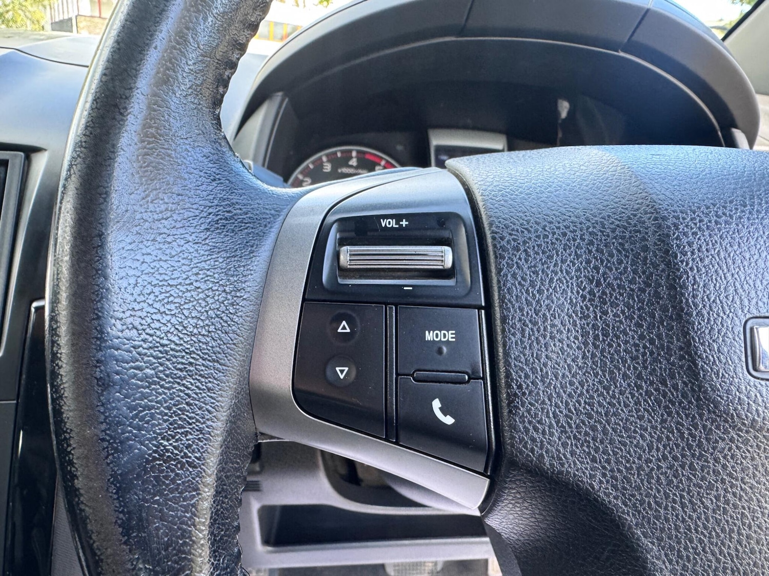 Used Isuzu D-Max 2016 for sale - 76752494: Photo 28