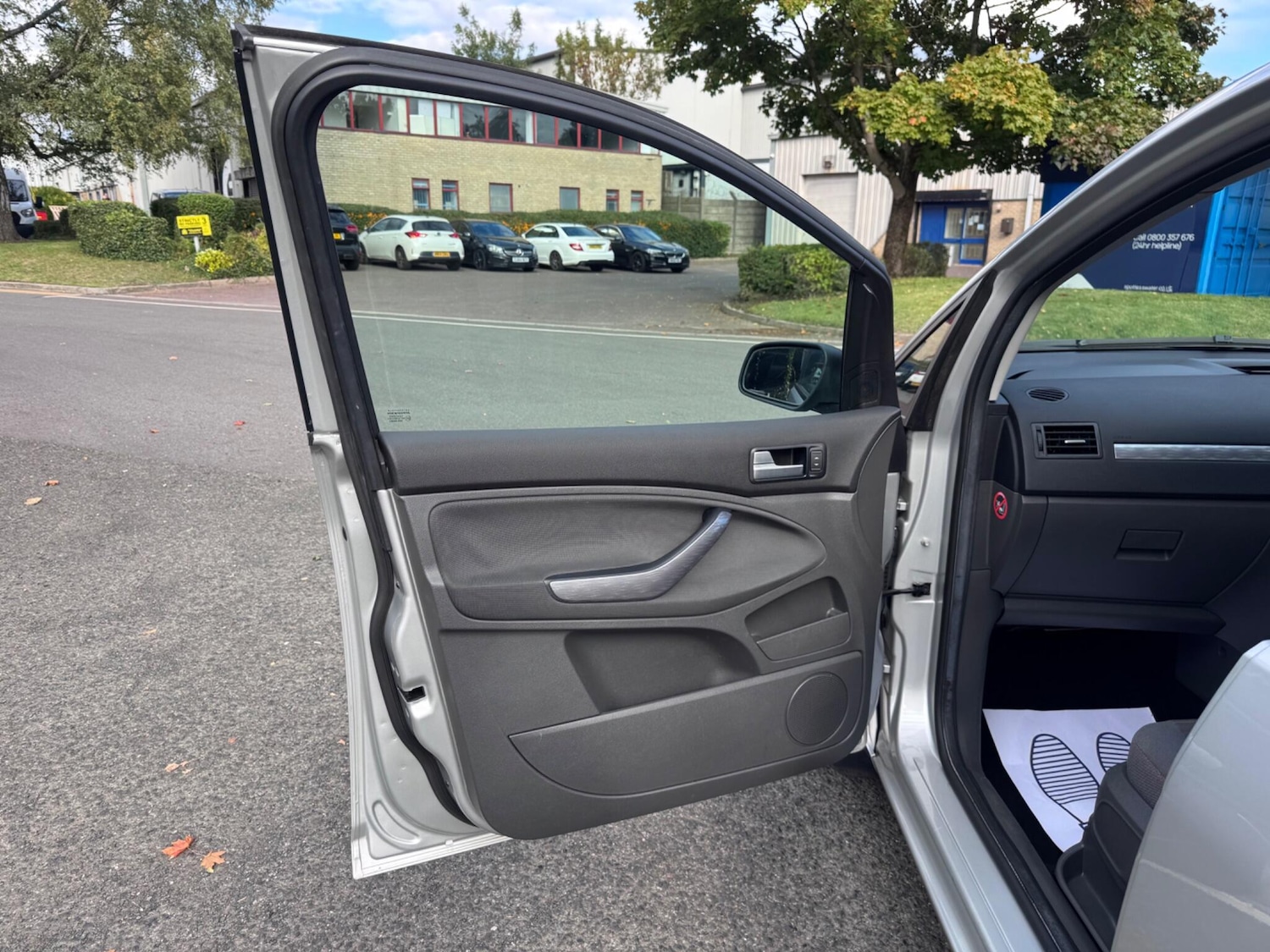 Vehicle 29