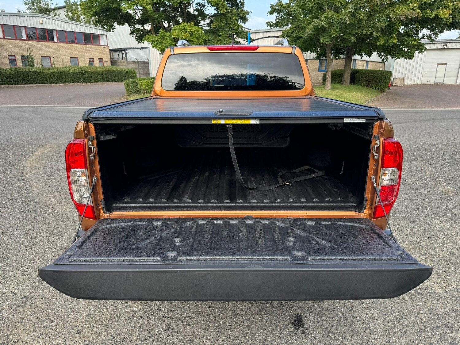 Used Nissan Navara 2017 for sale - 77783536: Photo 13