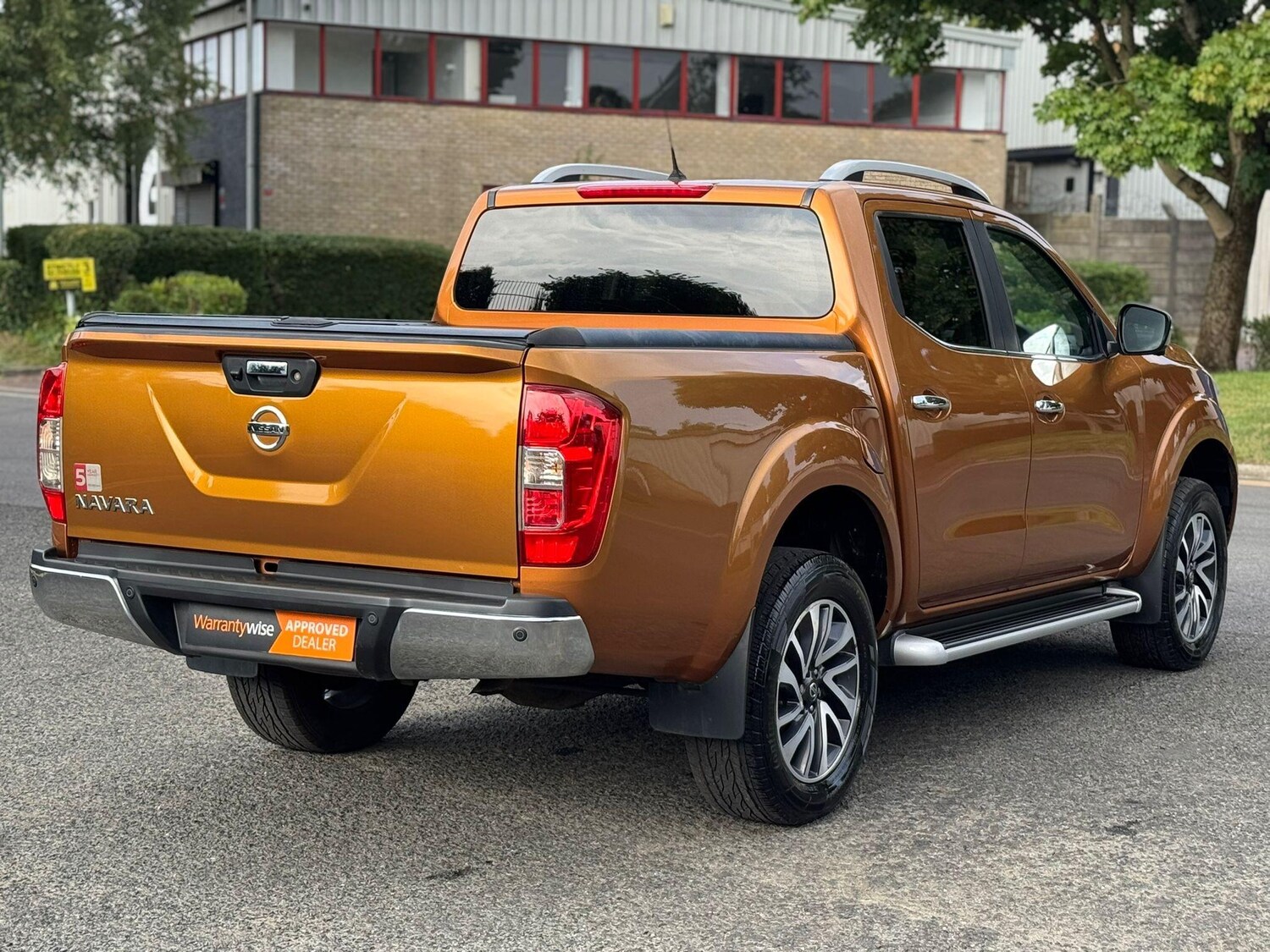 Used Nissan Navara 2017 for sale - 77783536: Photo 15