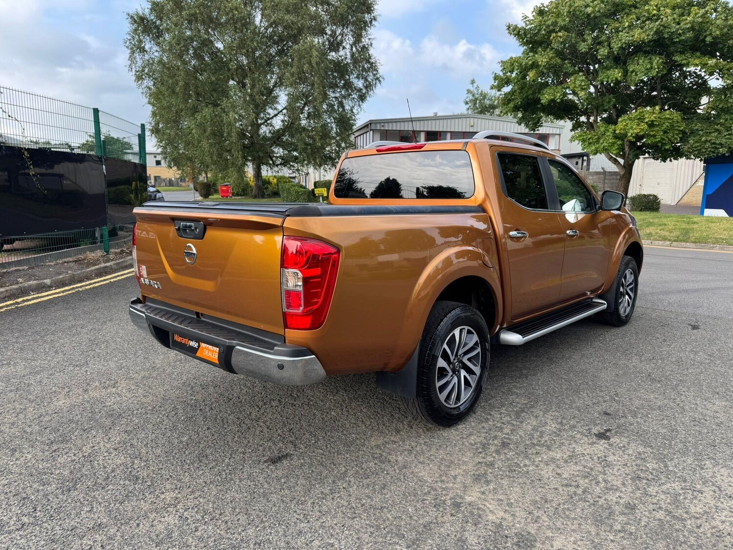 Used Nissan Navara 2017 for sale - 77783536: Photo 17