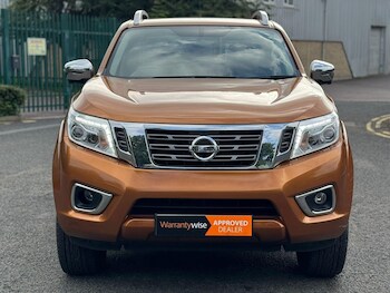 Used Nissan Navara 2017 for sale - 77783536: Photo