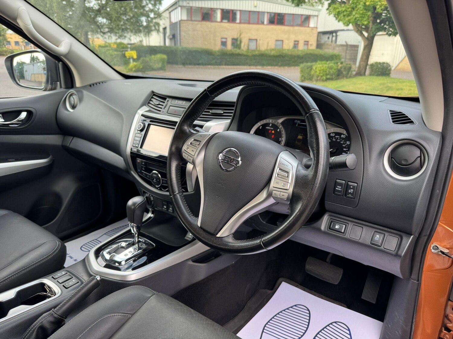 Used Nissan Navara 2017 for sale - 77783536: Photo 36