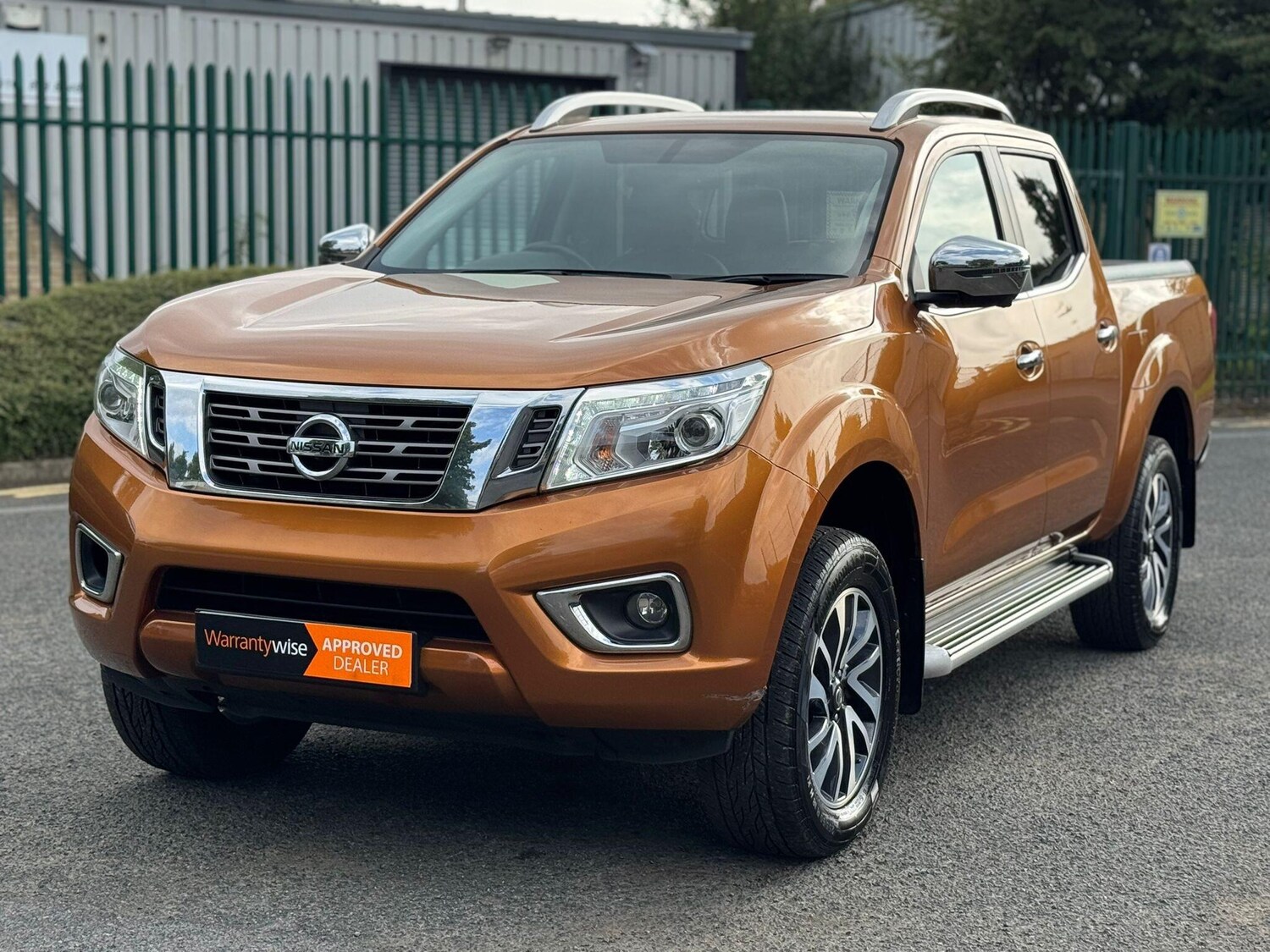 Used Nissan Navara 2017 for sale - 77783536: Photo 4