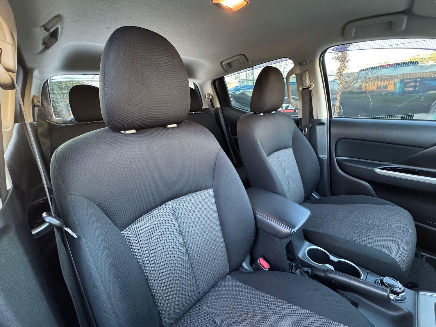 Used Mitsubishi L200 2020 for sale - 77020929: Photo 30