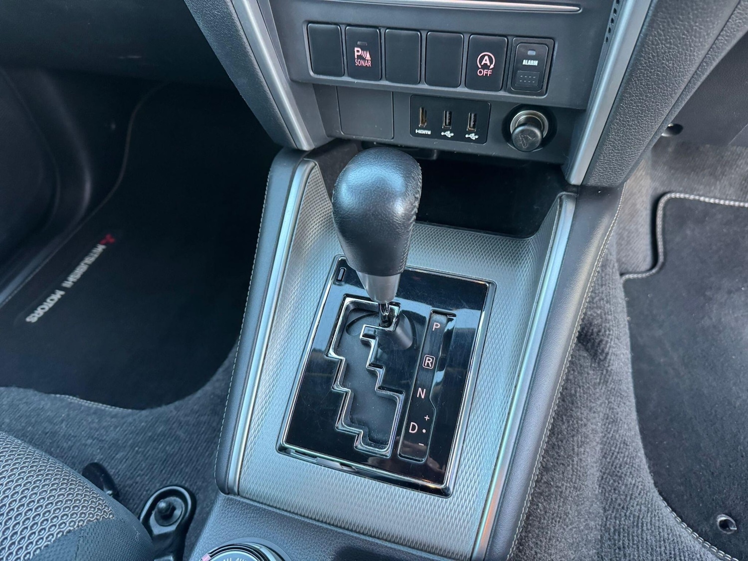 Used Mitsubishi L200 2020 for sale - 77020929: Photo 32