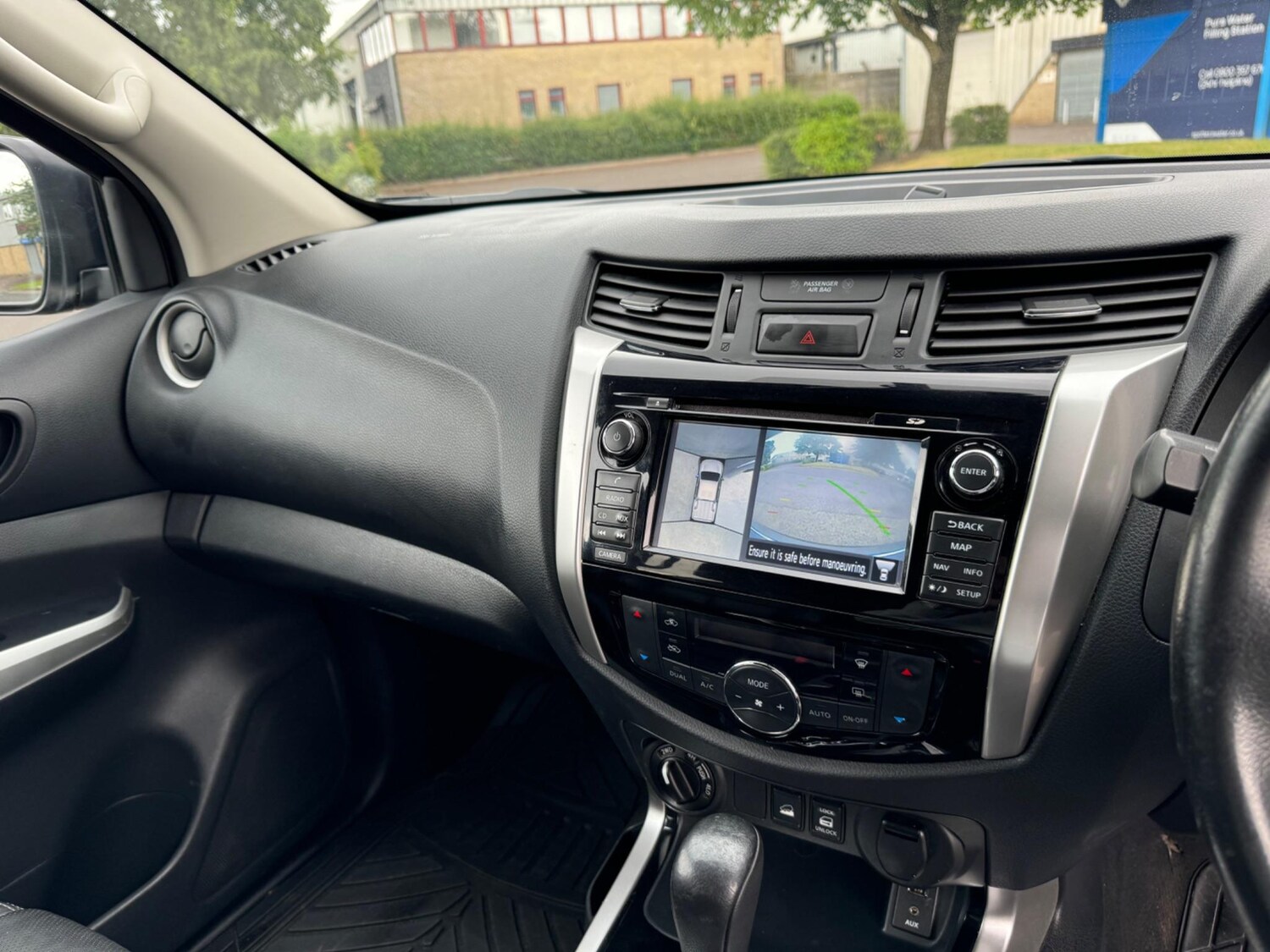 Used Nissan Navara 2017 for sale - 78046897: Photo 30