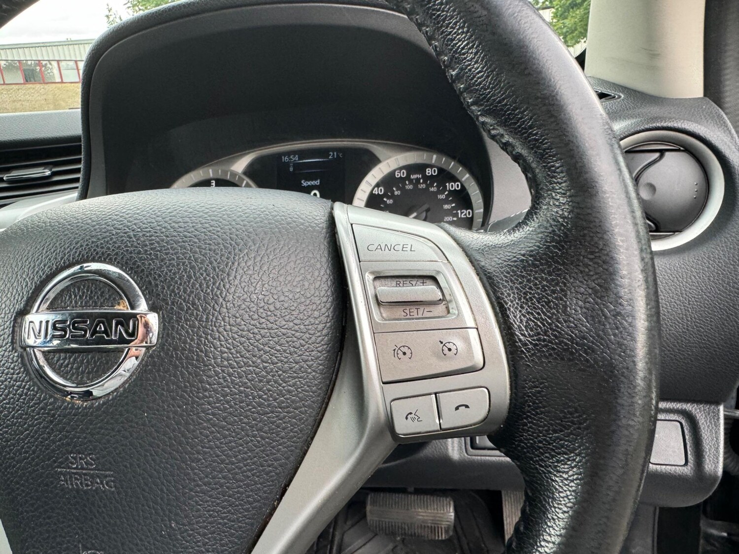 Used Nissan Navara 2017 for sale - 78046897: Photo 34