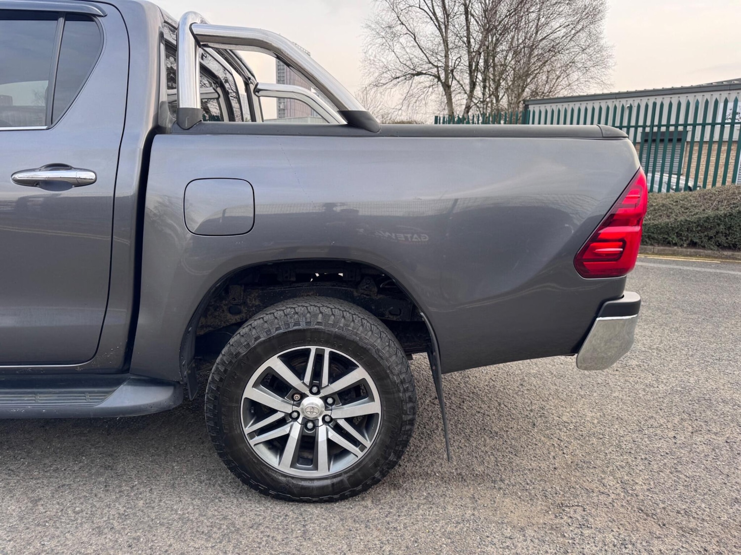 Used Toyota Hilux for sale - 77769598: Photo 10