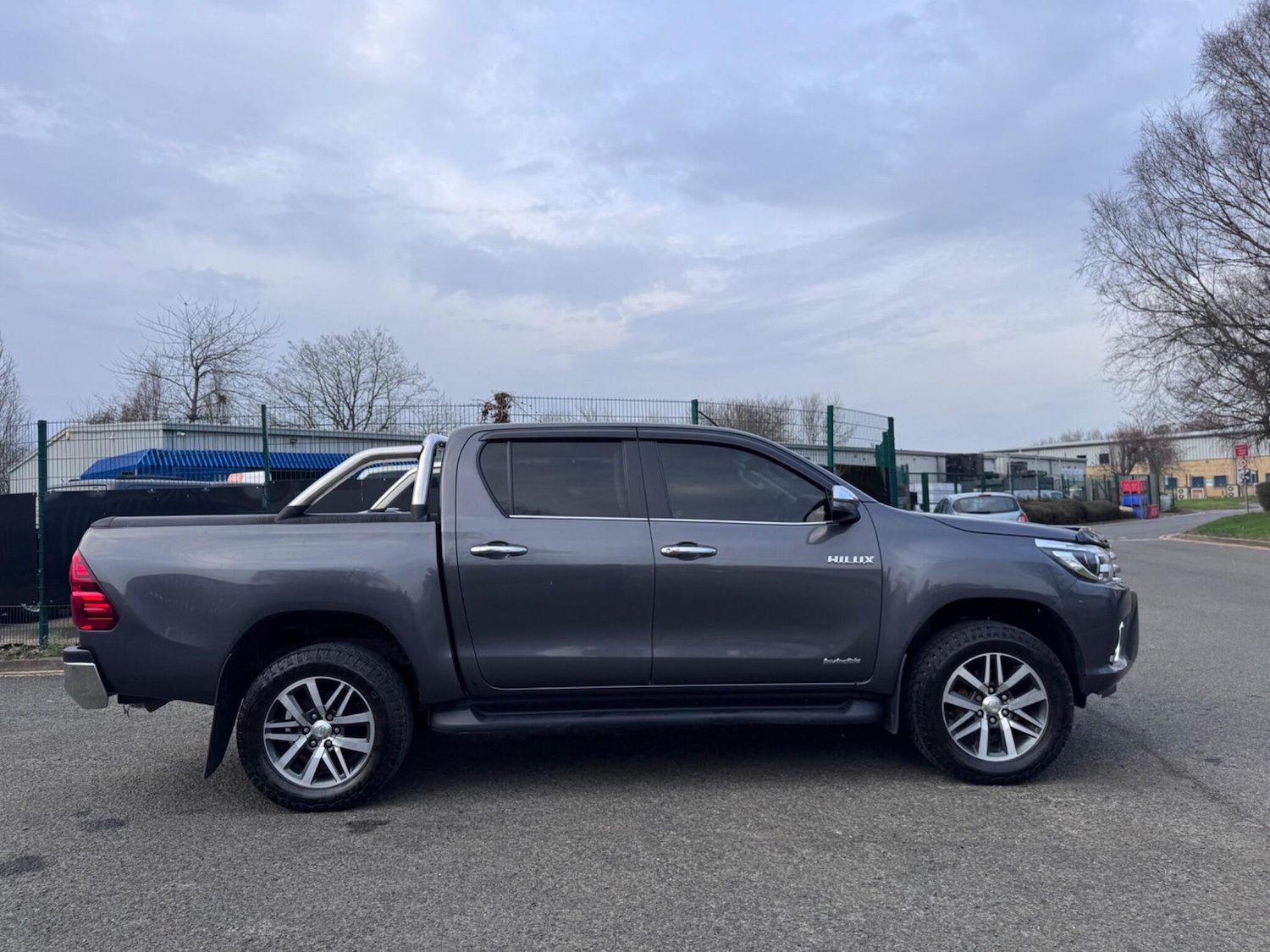 Used Toyota Hilux for sale - 77769598: Photo 13