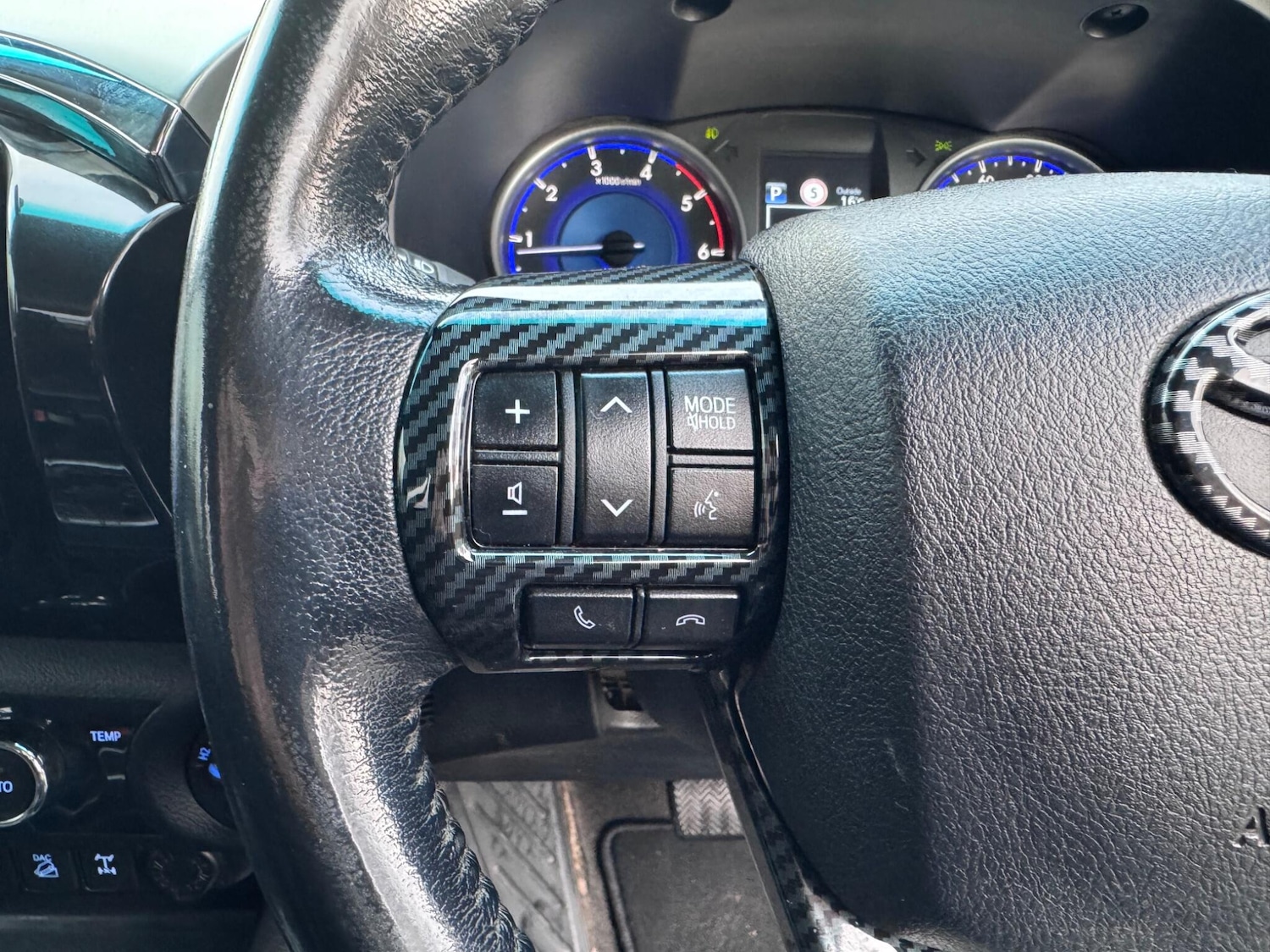 Used Toyota Hilux for sale - 77769598: Photo 28