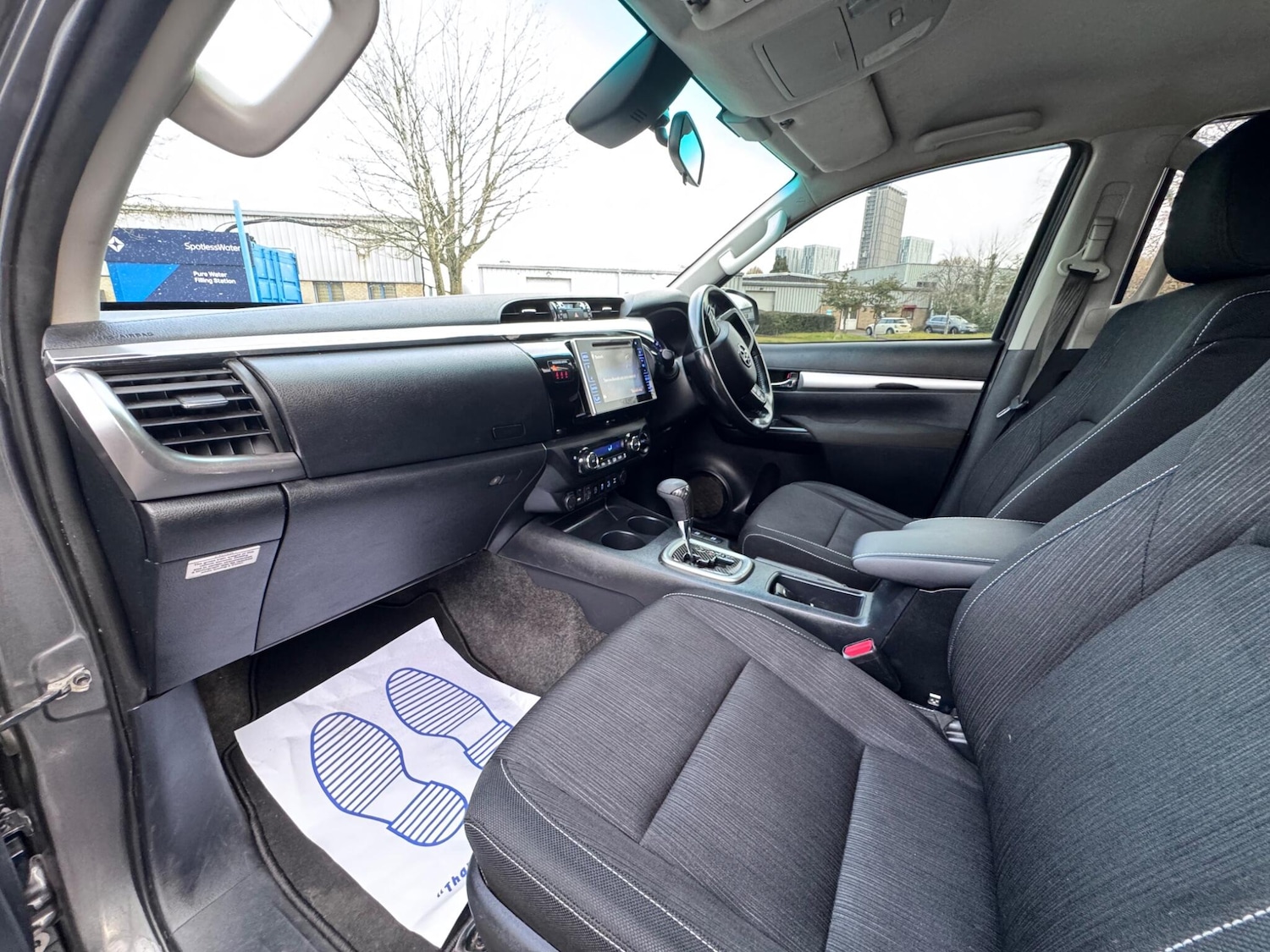 Used Toyota Hilux for sale - 77769598: Photo 38