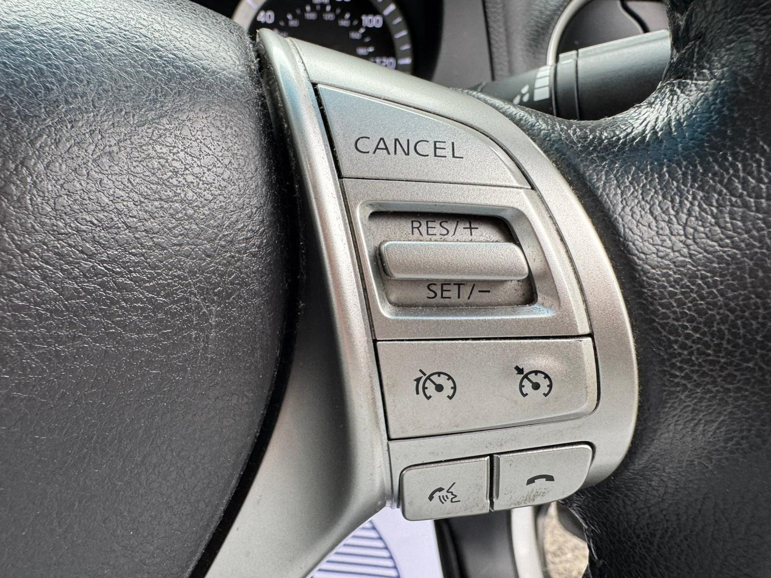 Used Nissan Navara 2017 for sale - 76850067: Photo 24