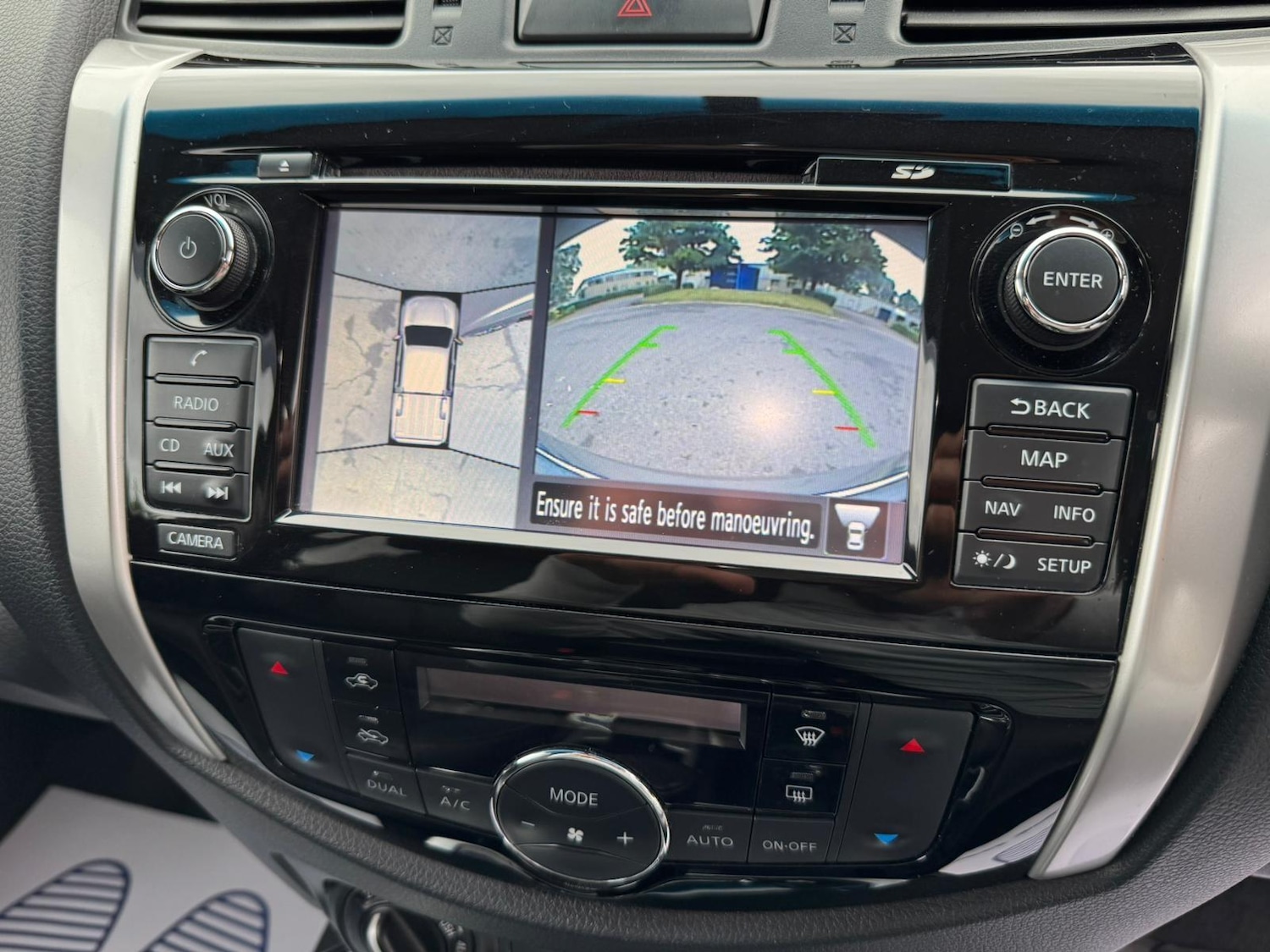 Used Nissan Navara 2017 for sale - 76850067: Photo 29