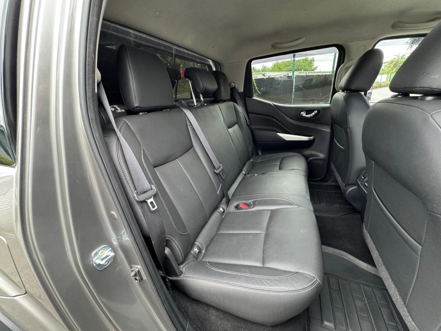 Used Nissan Navara 2017 for sale - 76850067: Photo 33