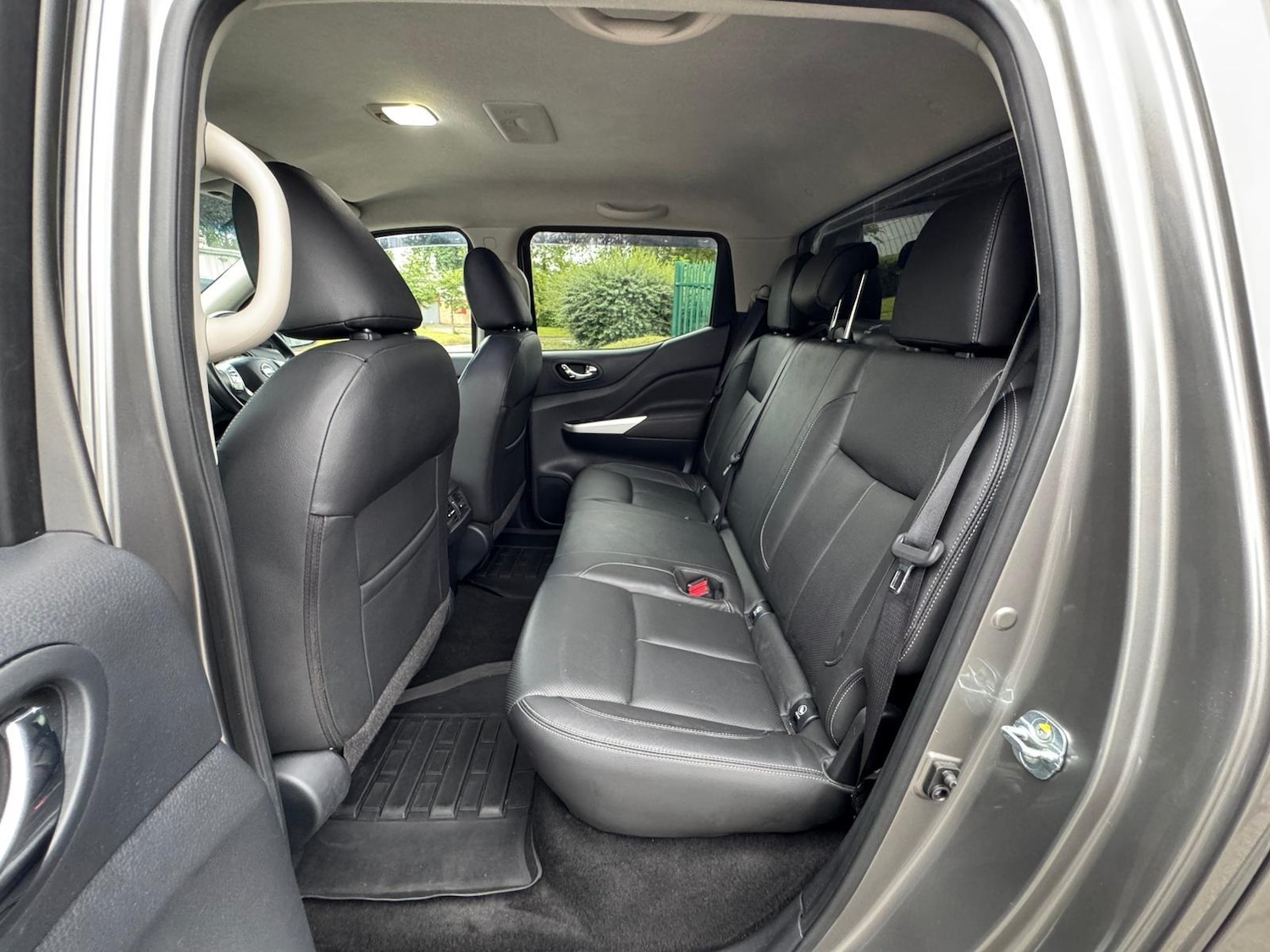 Used Nissan Navara 2017 for sale - 76850067: Photo 38