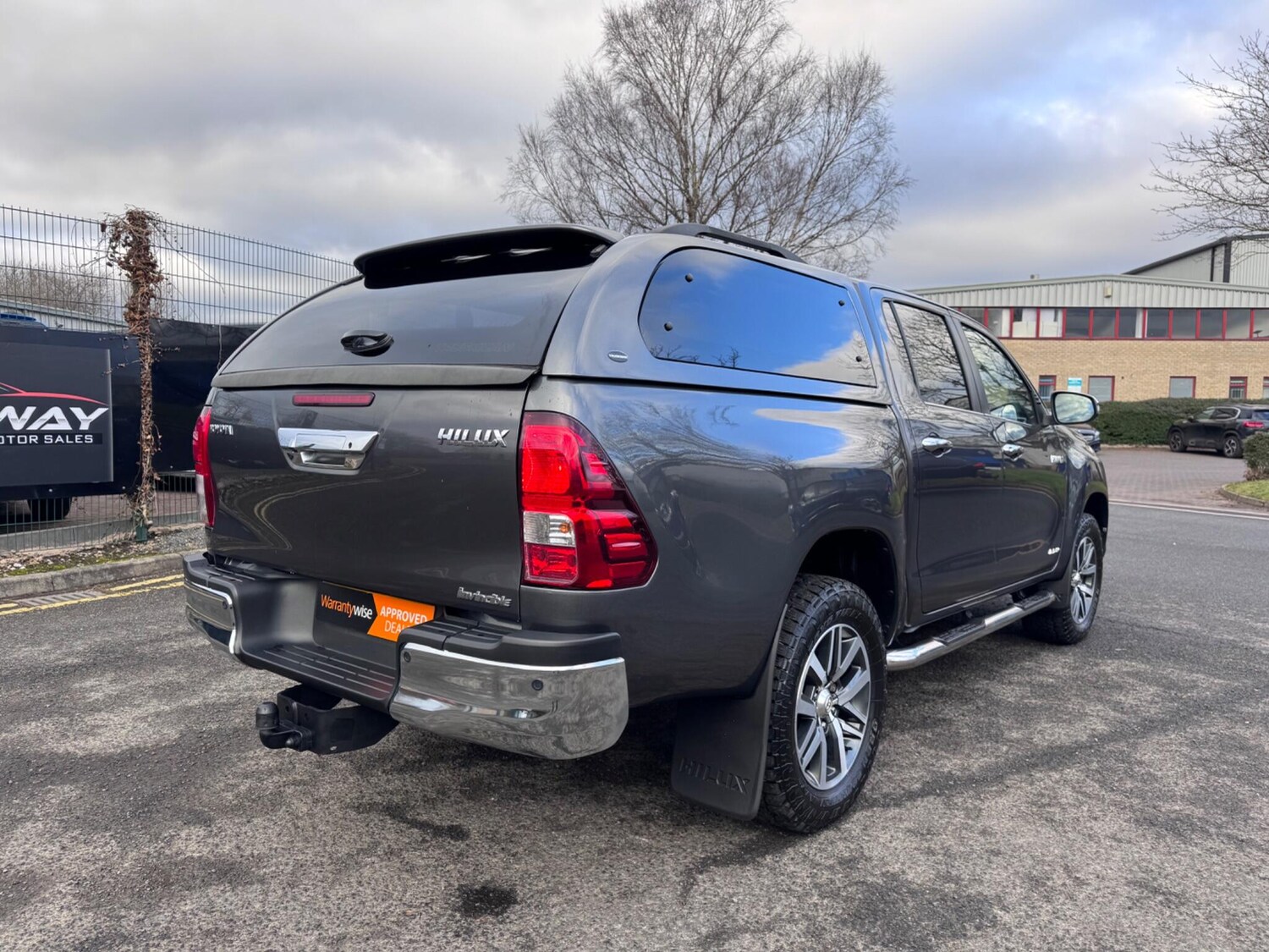 Used Toyota Hilux for sale - 77704604: Photo 15