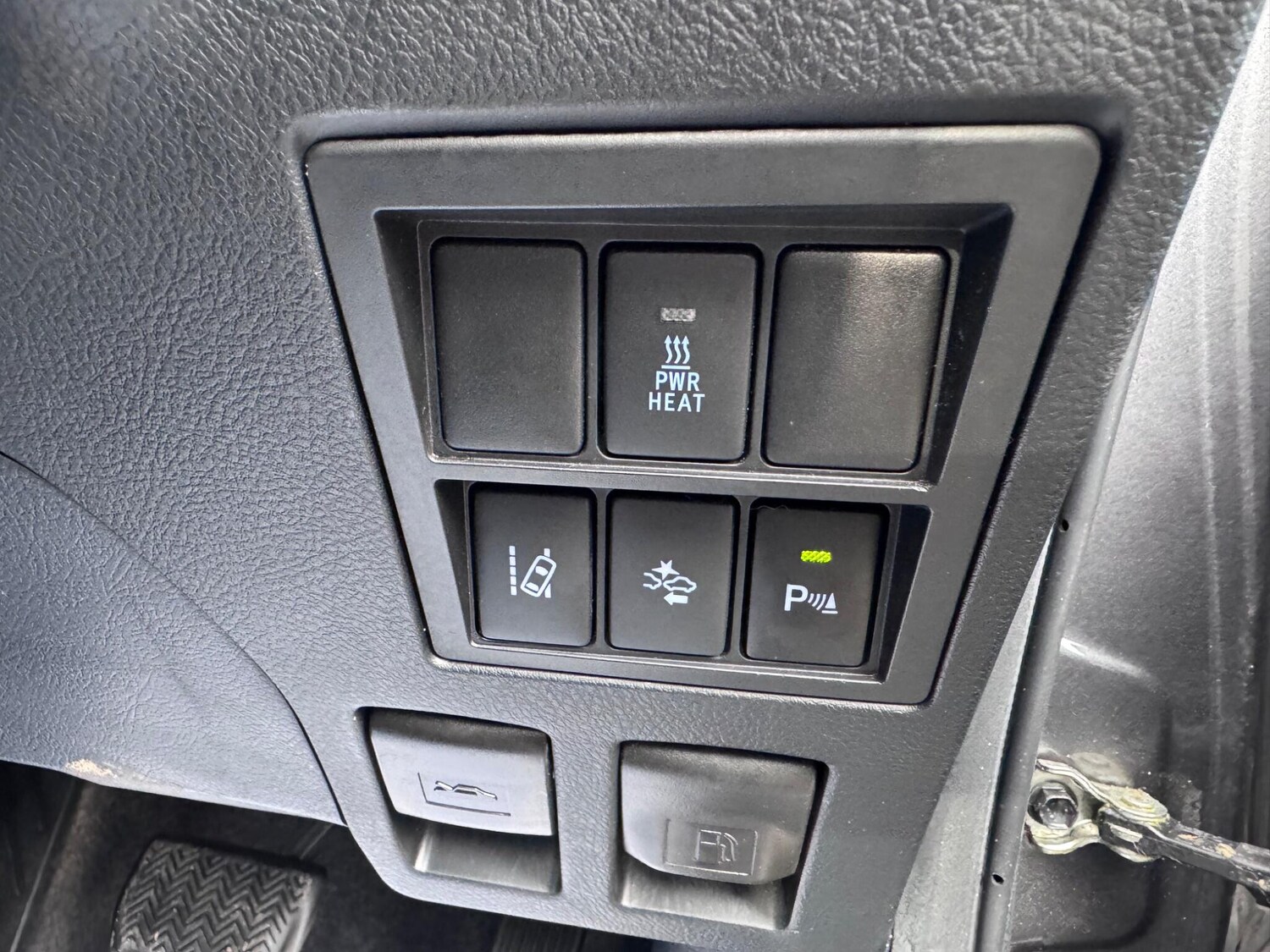 Used Toyota Hilux for sale - 77704604: Photo 33