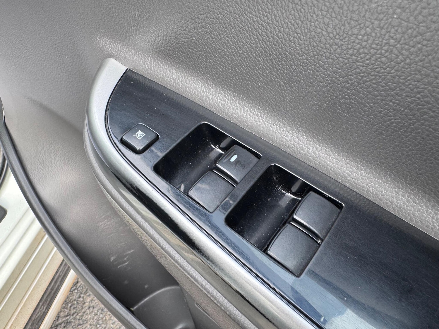 Used Mitsubishi L200 for sale - 77769457: Photo 27