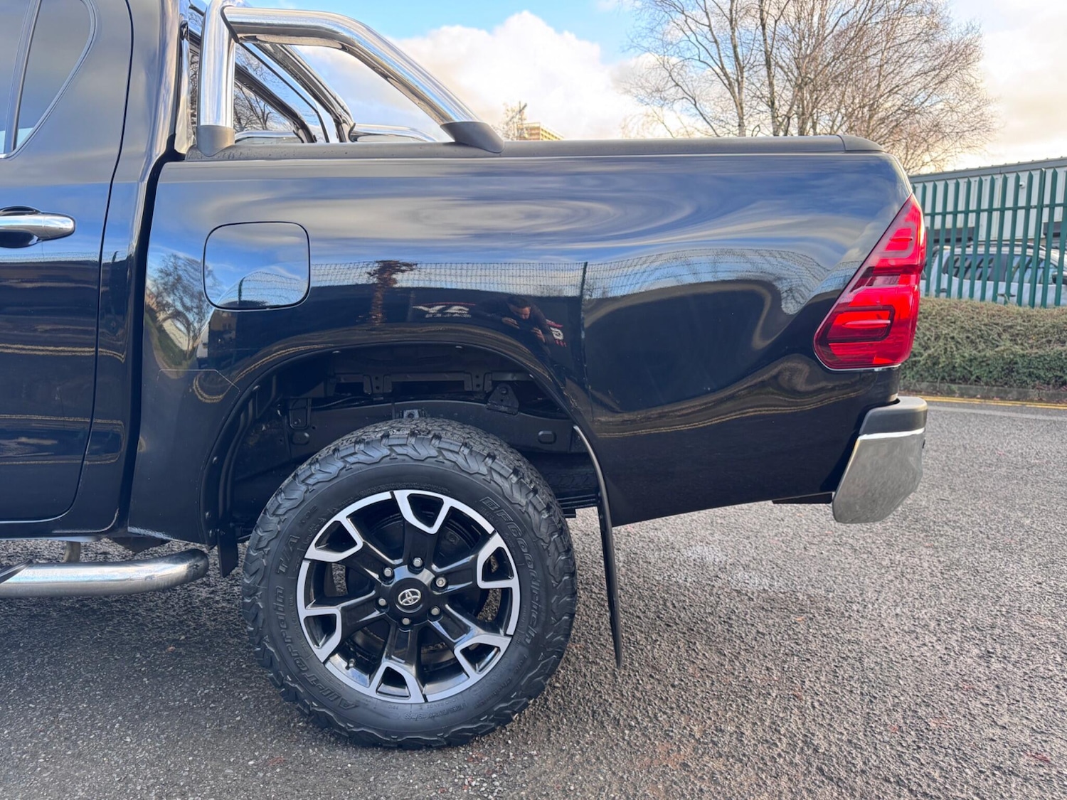 Used Toyota Hilux 2019 for sale - 77017024: Photo 20