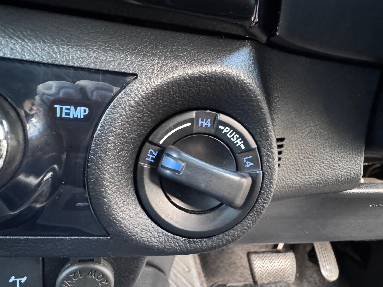 Used Toyota Hilux 2019 for sale - 77017024: Photo 34