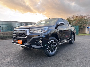Used Toyota Hilux 2019 for sale - 77017024: Photo