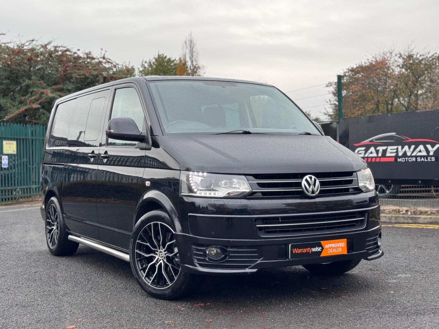 Used Volkswagen Transporter 2013 for sale - 76898567: Photo 1