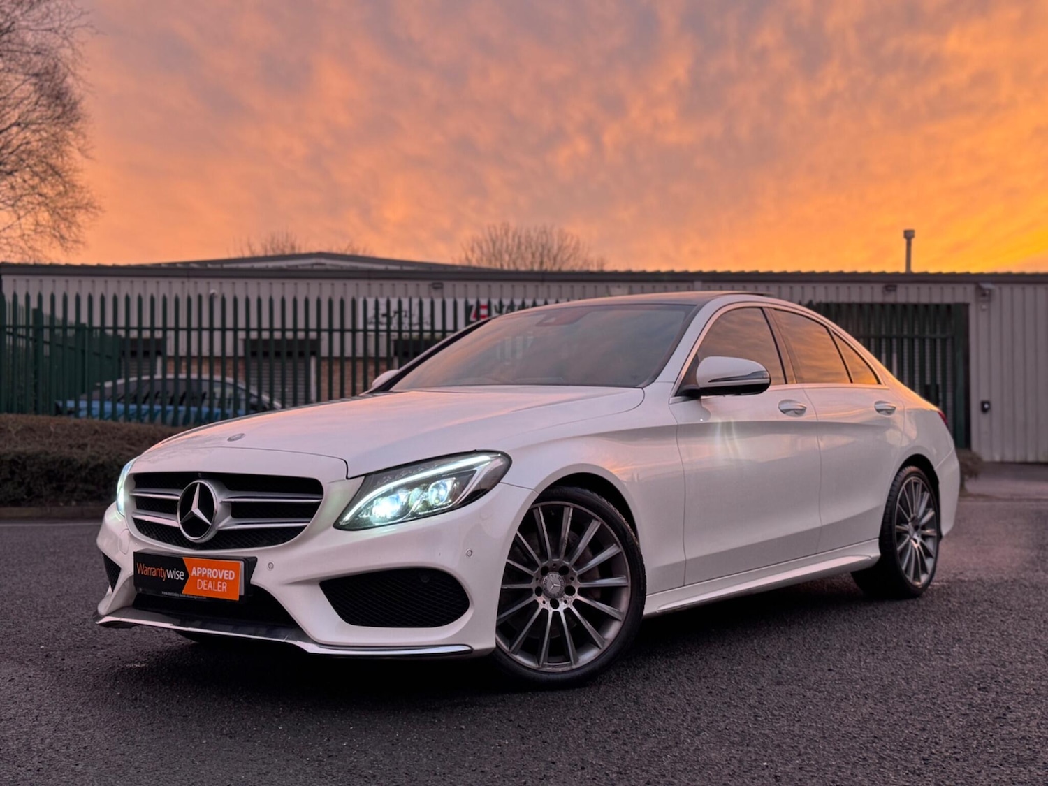 Used Mercedes-Benz C Class 2016 for sale - 77215276: Photo 3