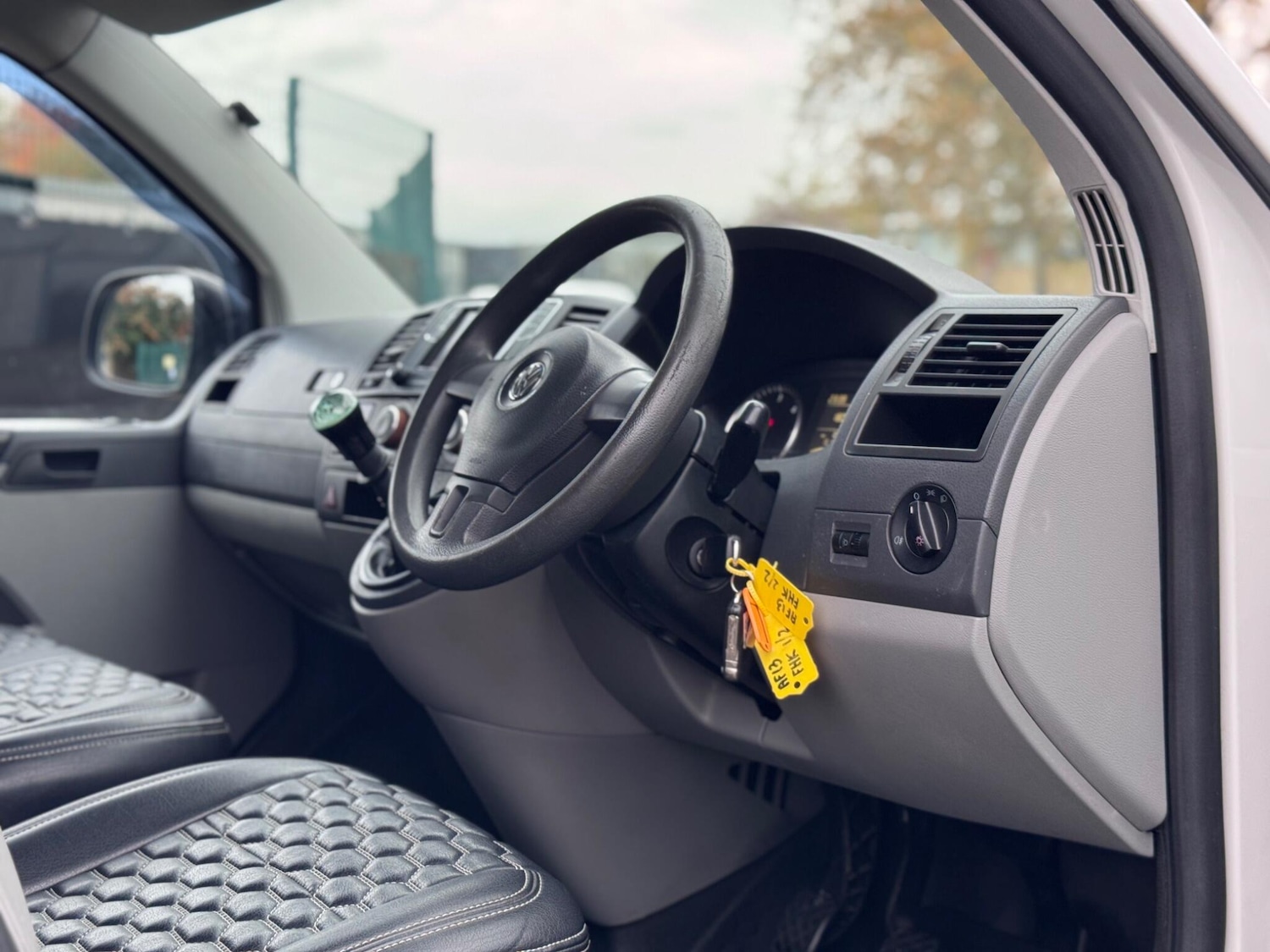 Used Volkswagen Transporter 2013 for sale - 76498585: Photo 33