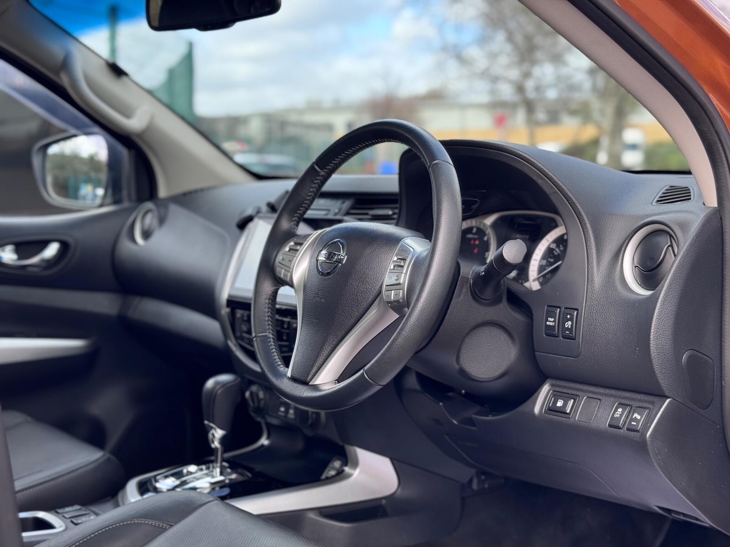 Used Nissan Navara 2017 for sale - 78185440: Photo 27