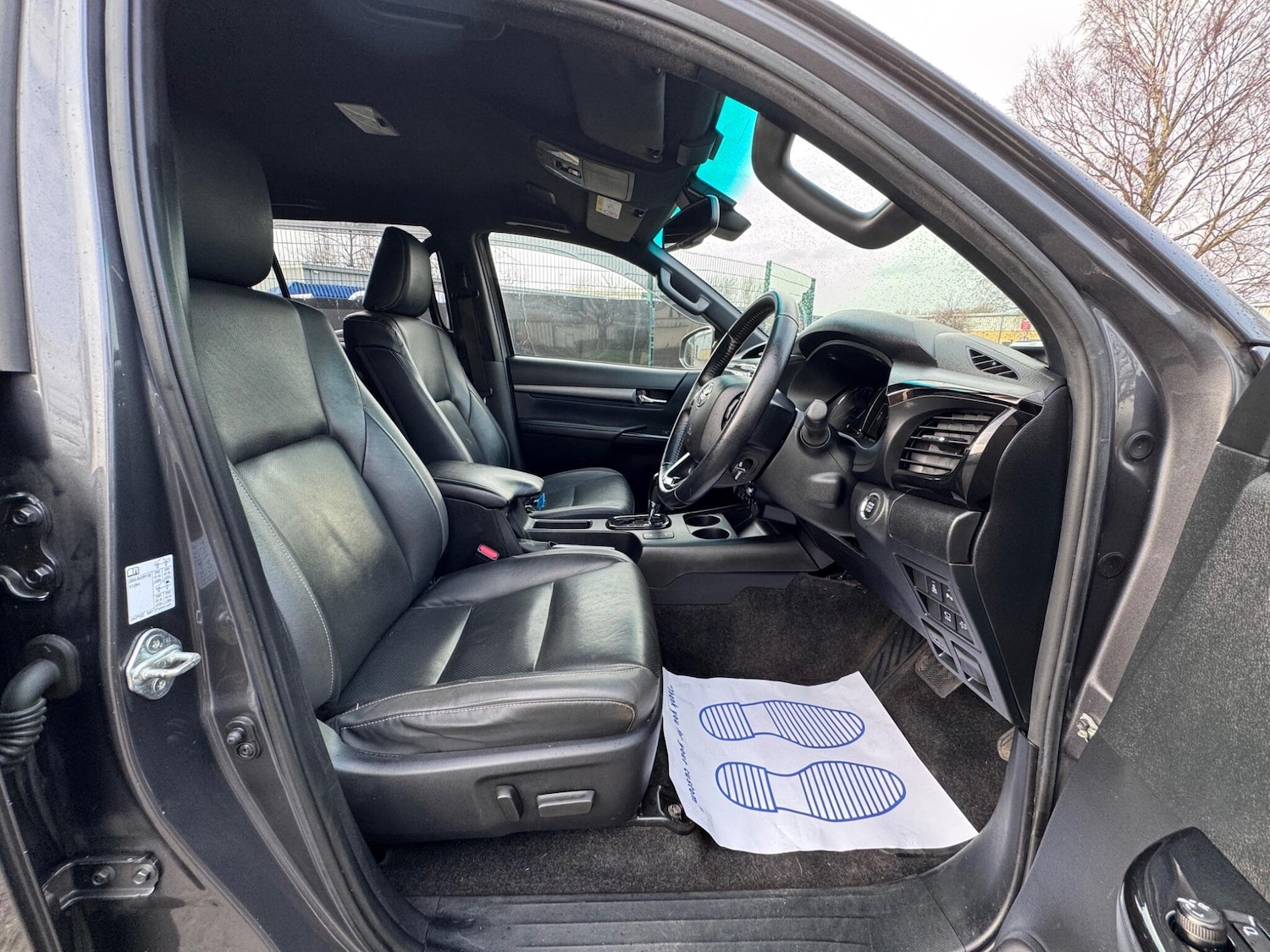 Used Toyota Hilux 2021 for sale - 77768584: Photo 17