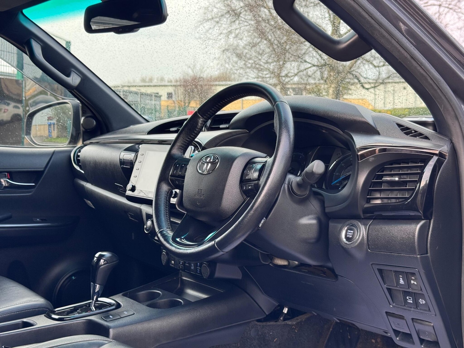 Used Toyota Hilux 2021 for sale - 77768584: Photo 20