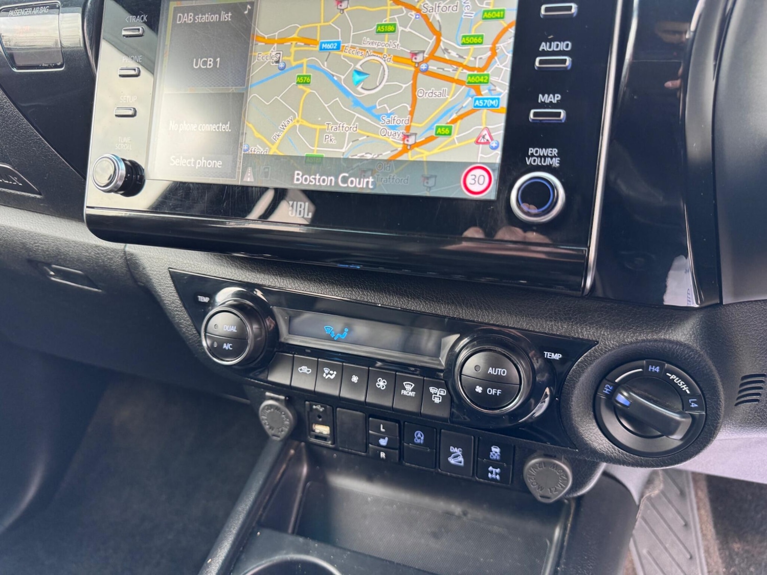 Used Toyota Hilux 2021 for sale - 77768584: Photo 25