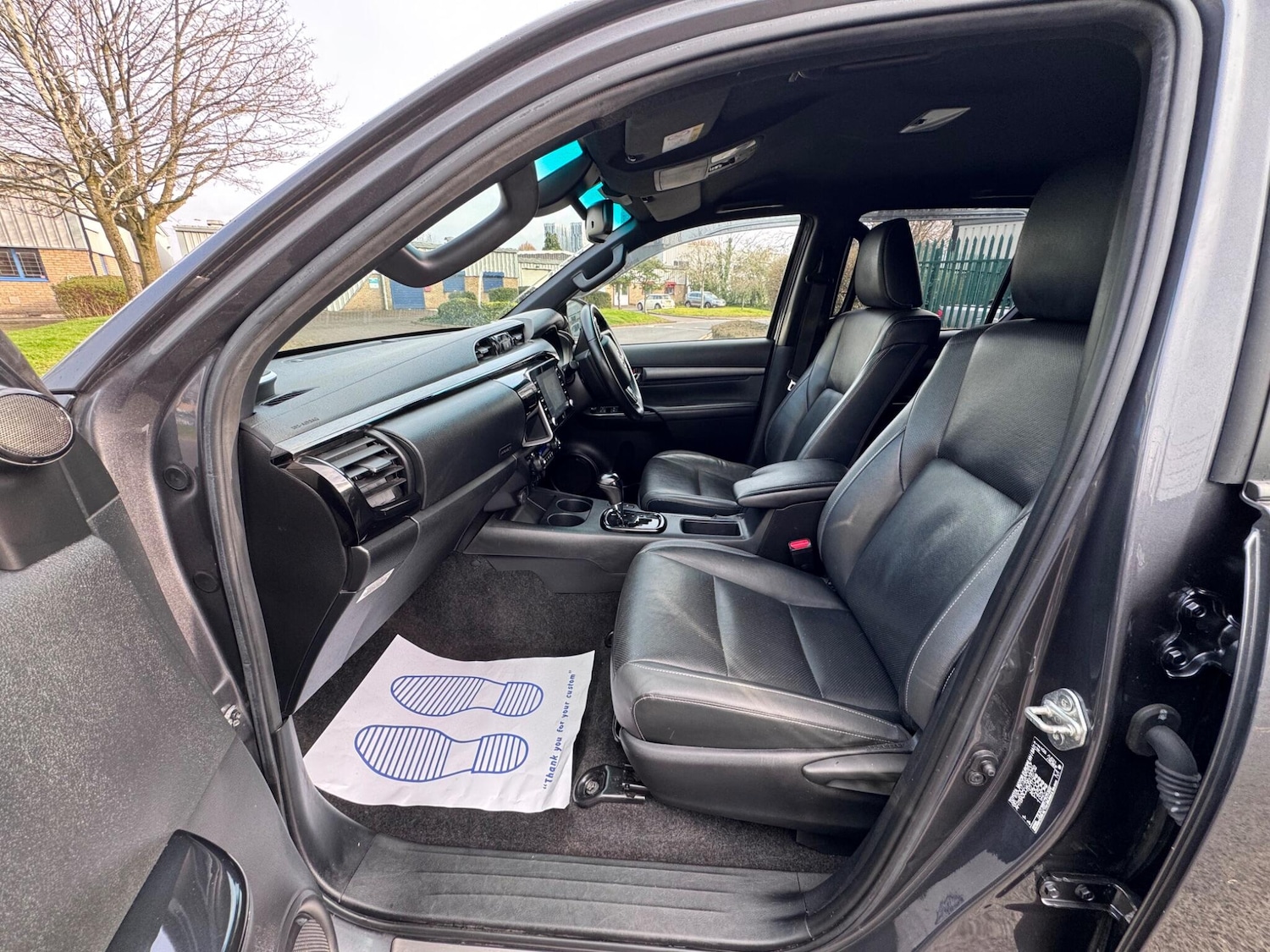 Used Toyota Hilux 2021 for sale - 77768584: Photo 34