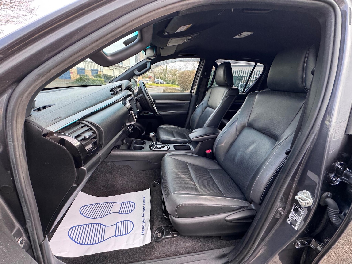 Used Toyota Hilux 2021 for sale - 77768584: Photo 35