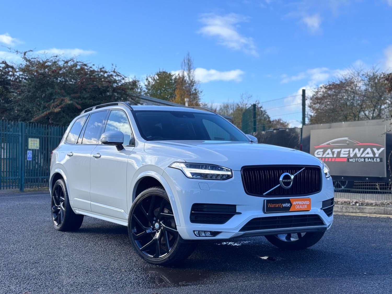 Used Volvo XC90 2015 for sale - 76702282: Photo 1