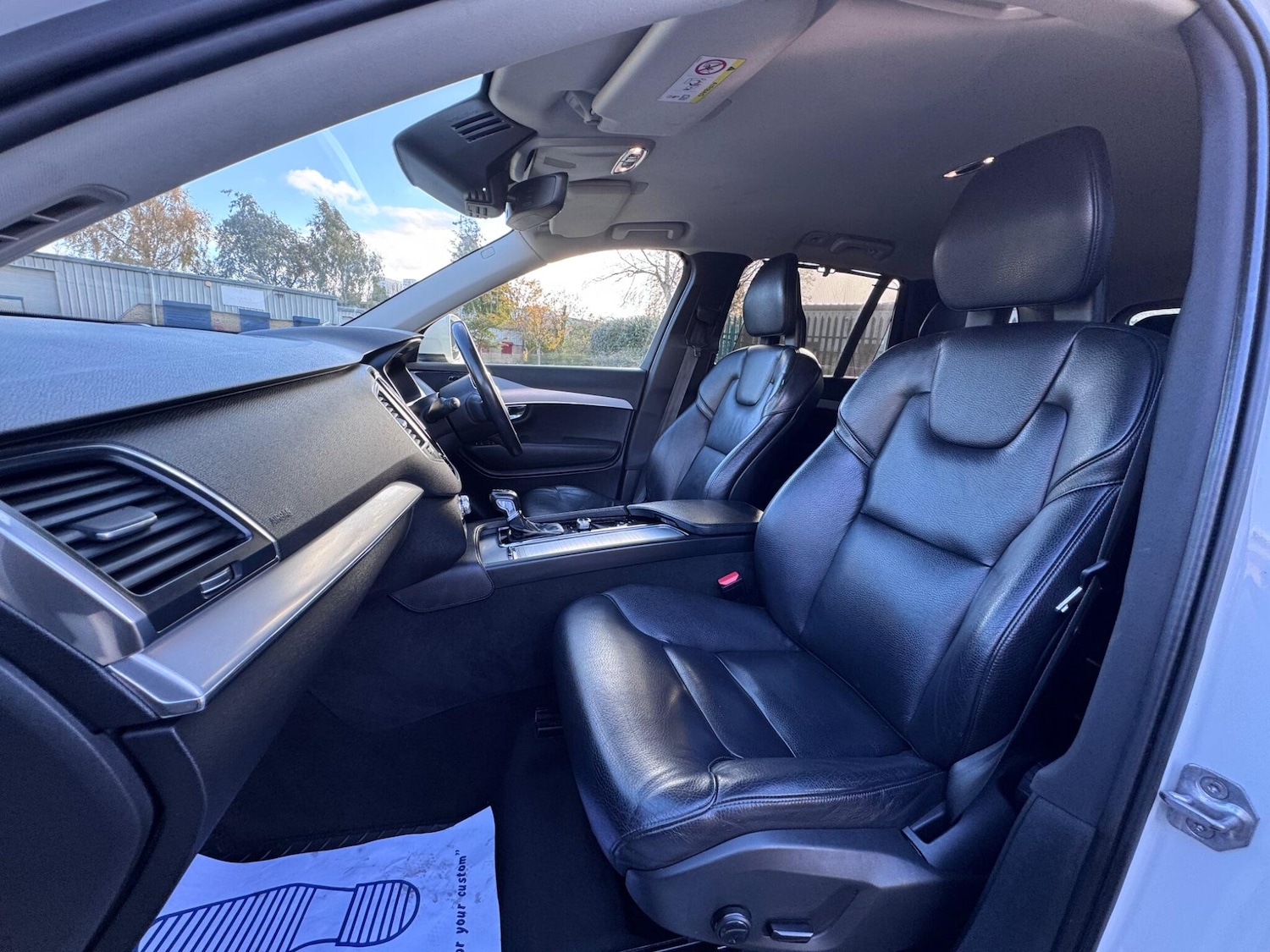 Used Volvo XC90 2015 for sale - 76702282: Photo 23