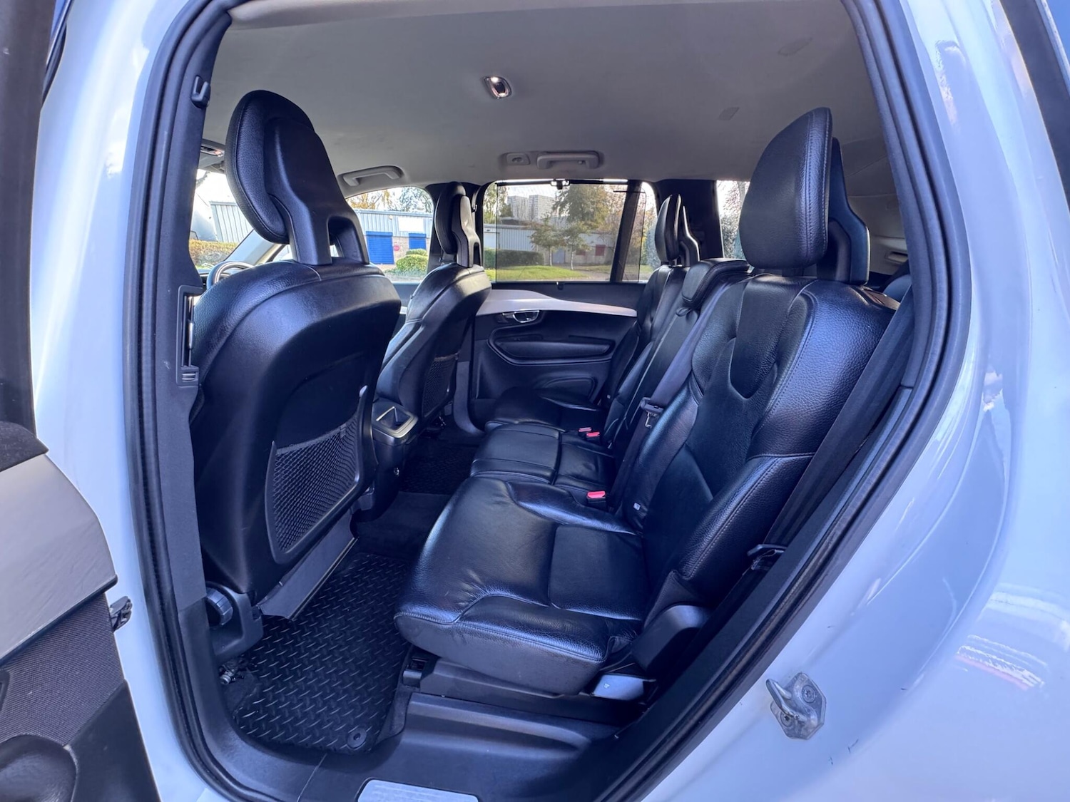 Used Volvo XC90 2015 for sale - 76702282: Photo 26