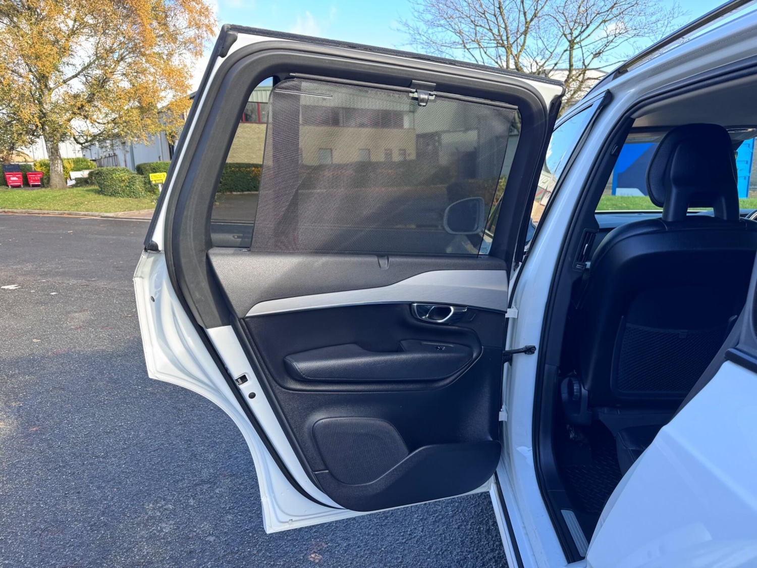 Used Volvo XC90 2015 for sale - 76702282: Photo 30