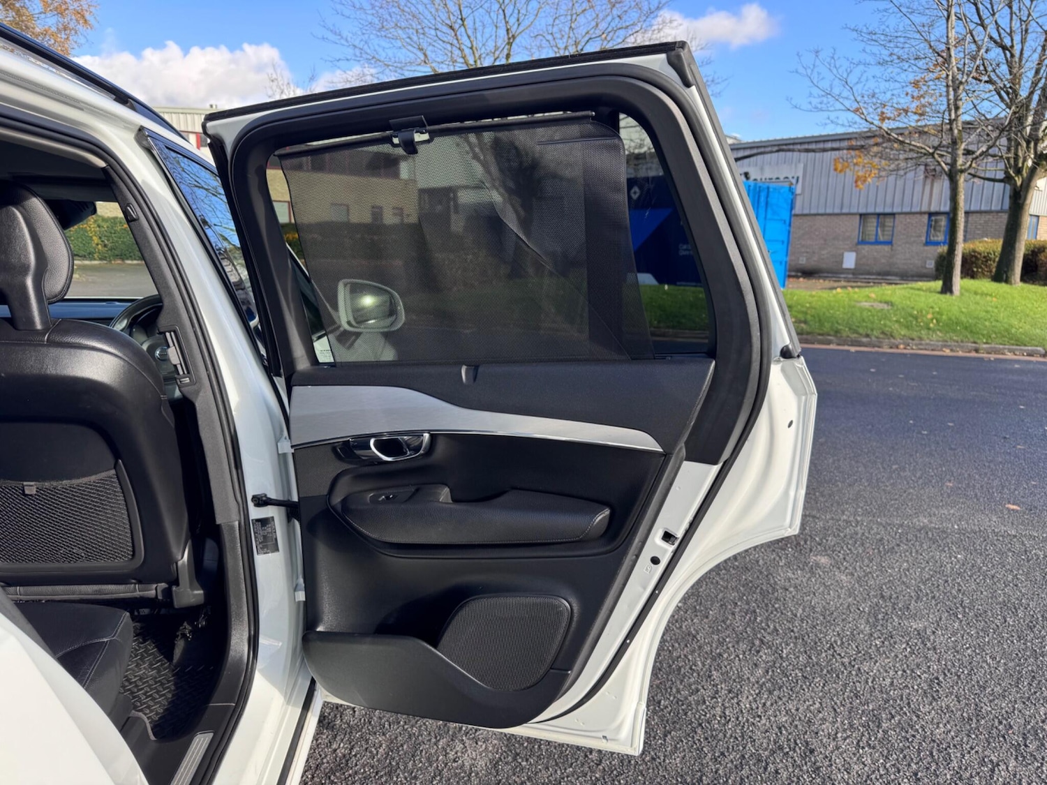 Used Volvo XC90 2015 for sale - 76702282: Photo 32