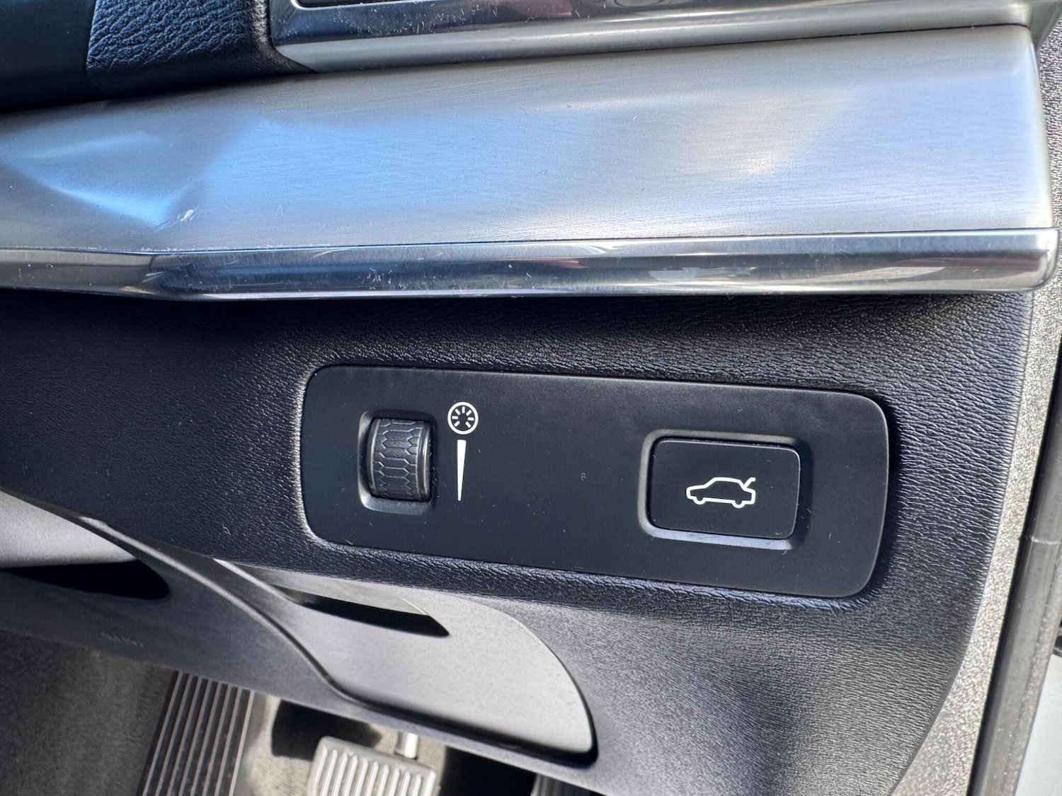 Used Volvo XC90 2015 for sale - 76702282: Photo 42