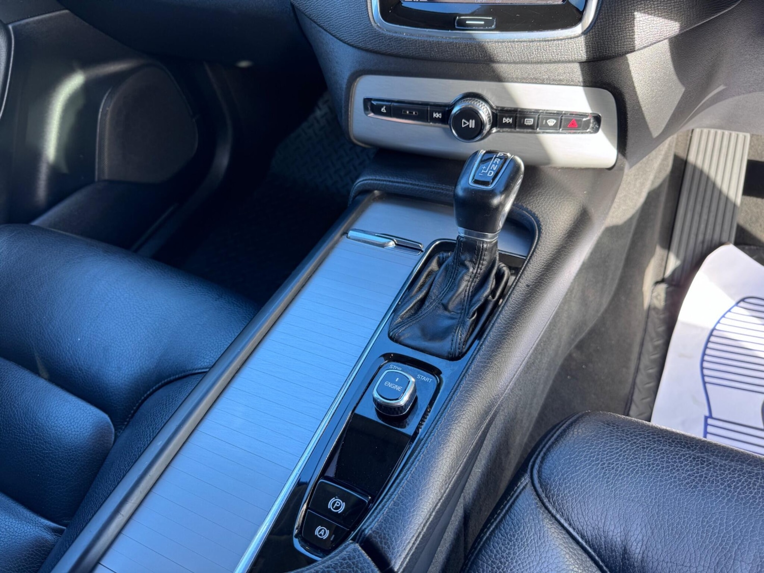 Used Volvo XC90 2015 for sale - 76702282: Photo 45