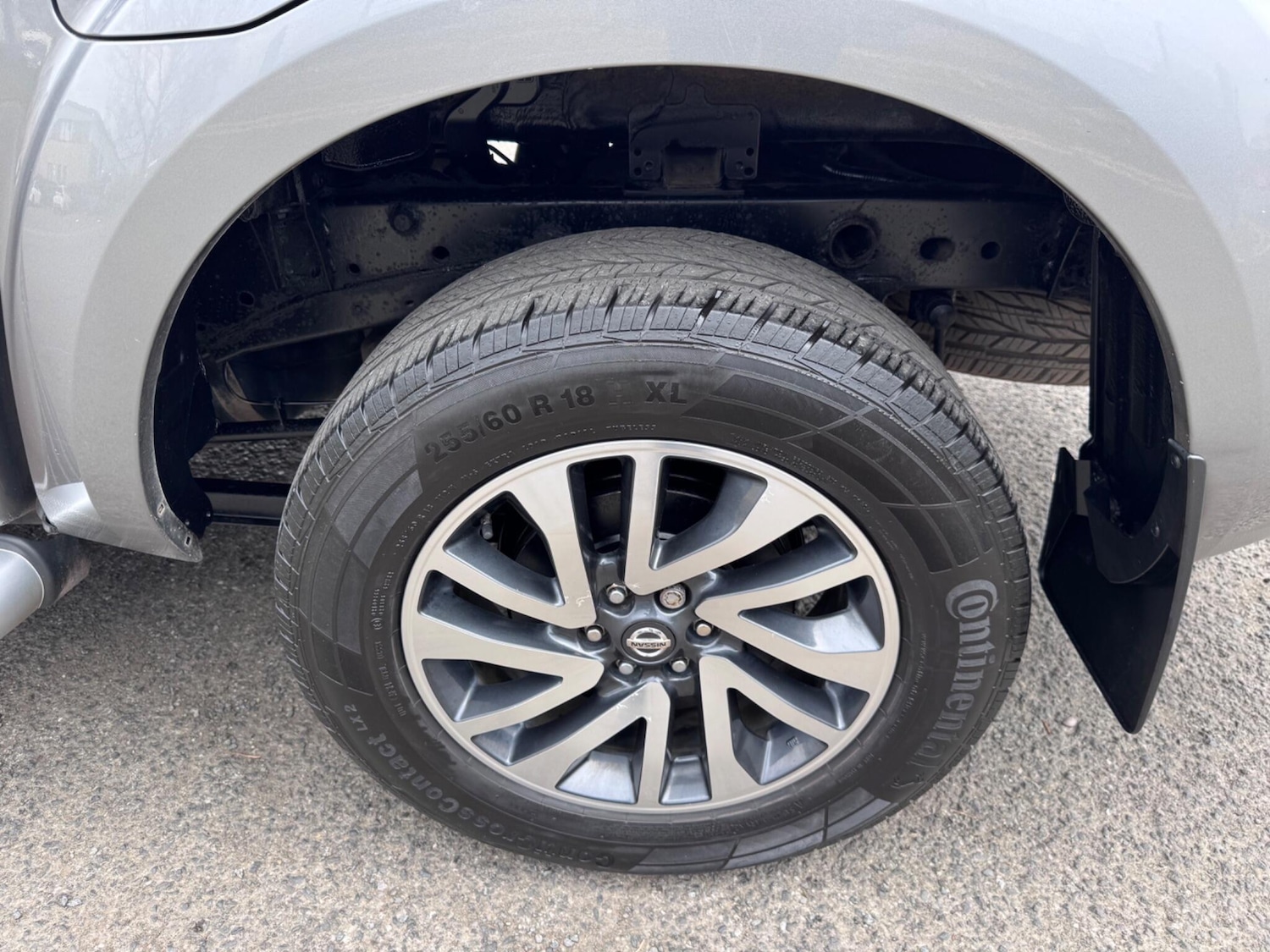 Used Nissan Navara 2018 for sale - 77769459: Photo 9